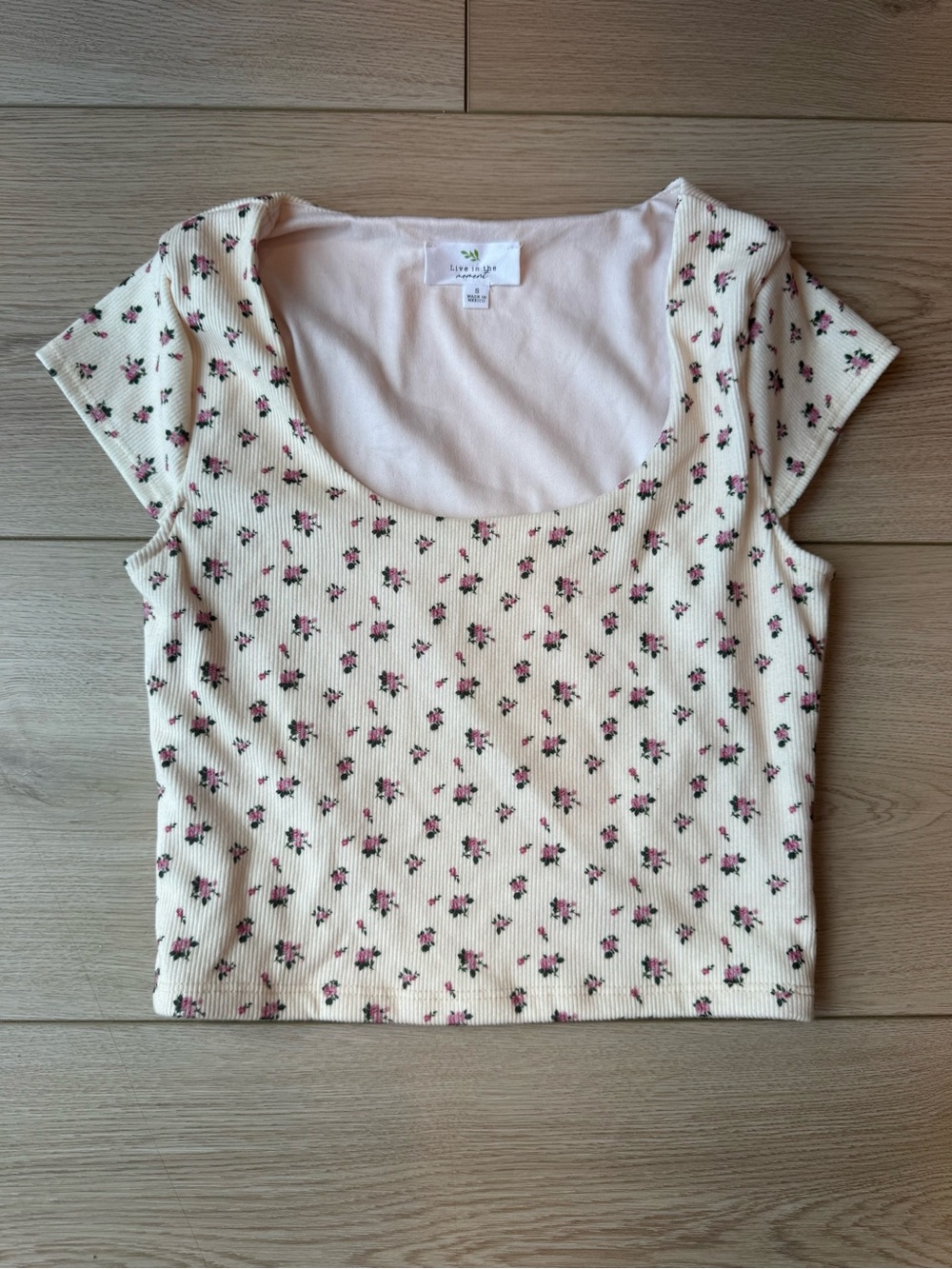 Live in the Moment Cream Floral Ribbed Scoop Neck Crop Top Small Cottagecore